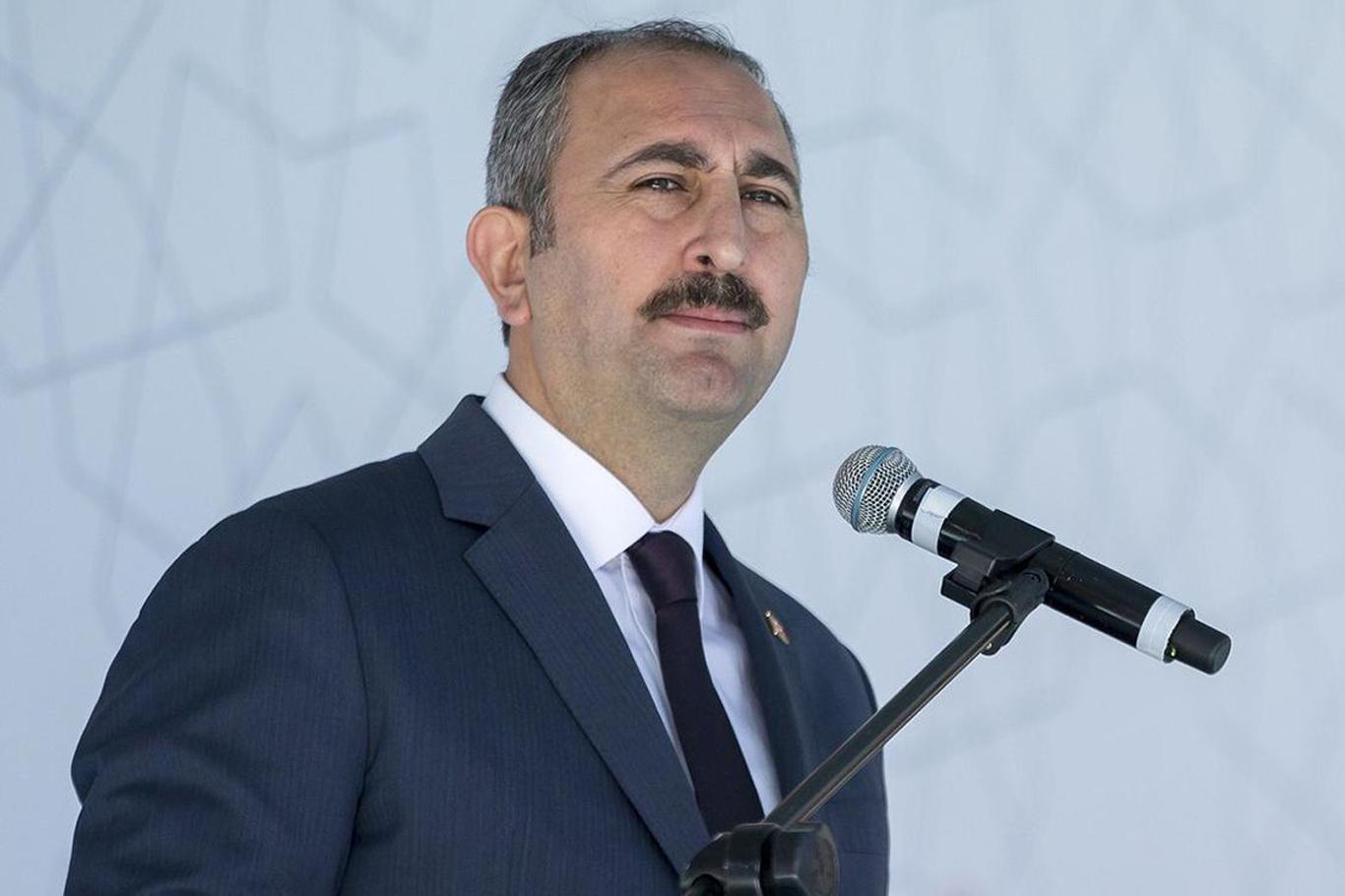 Bakan Gül'den "Başak Demirtaş" hakkındaki paylaşıma tepki Bakan Gül'den "Başak Demirtaş" hakkındaki paylaşıma tepki